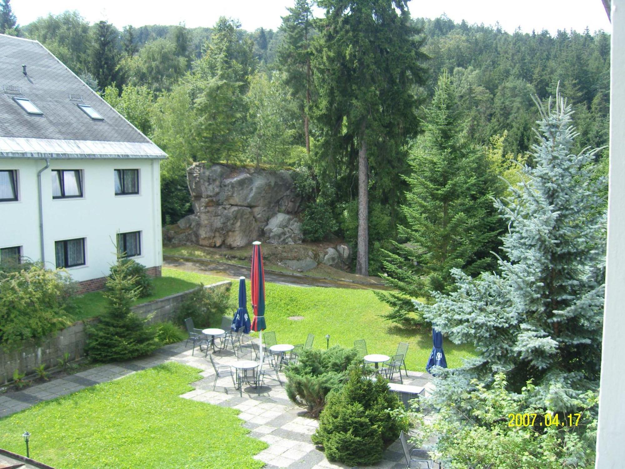 Naturparkhotel Haus Hubertus Курорт Ойбин Екстериор снимка